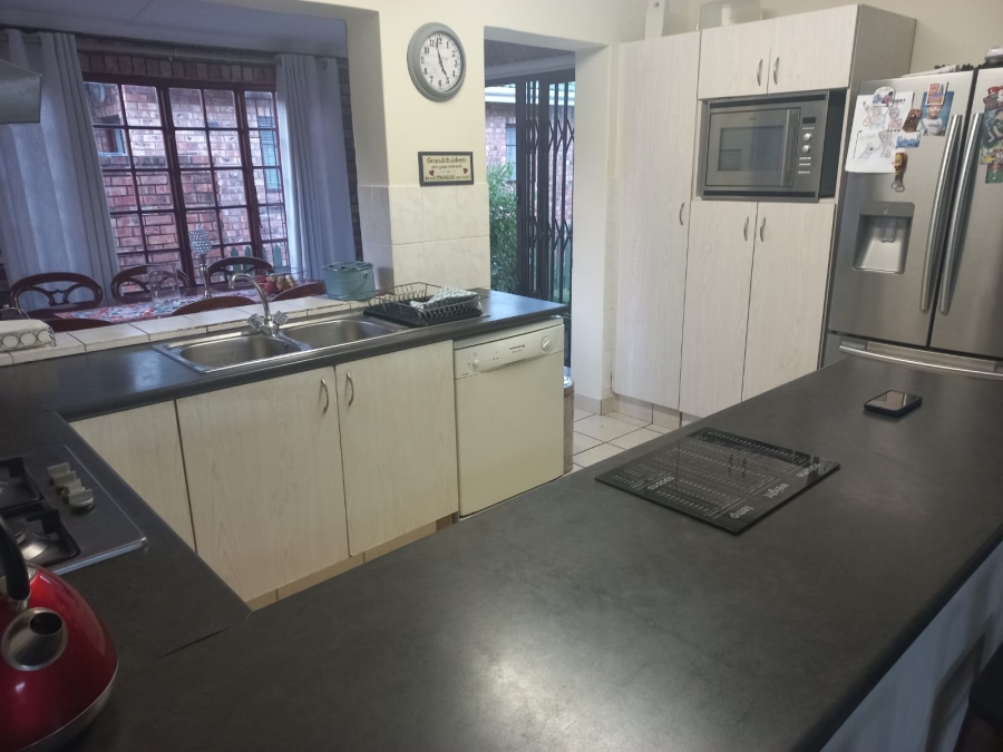2 Bedroom Property for Sale in Gonubie Eastern Cape